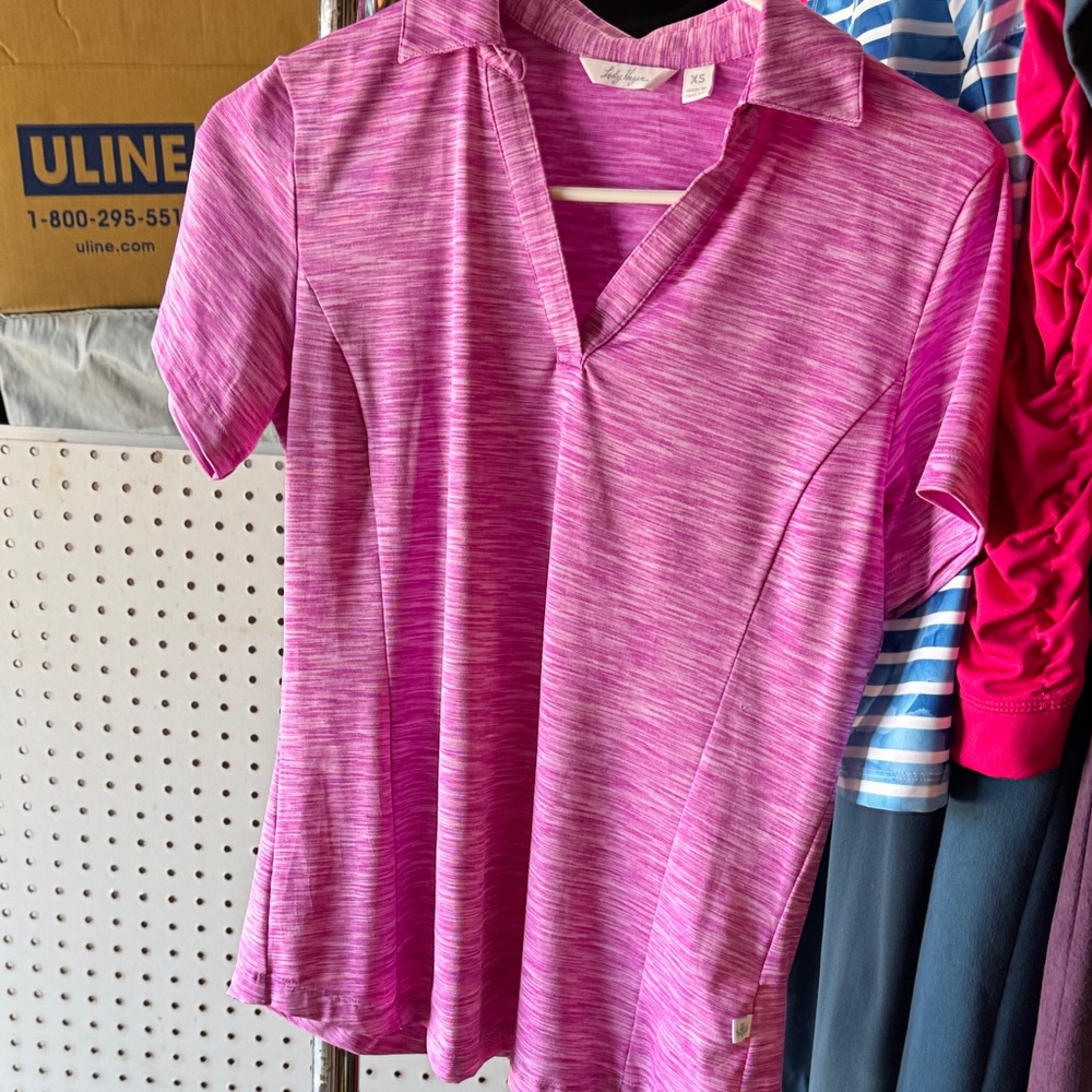 Lady Hagen Heathered Pink Short Sleeve Top